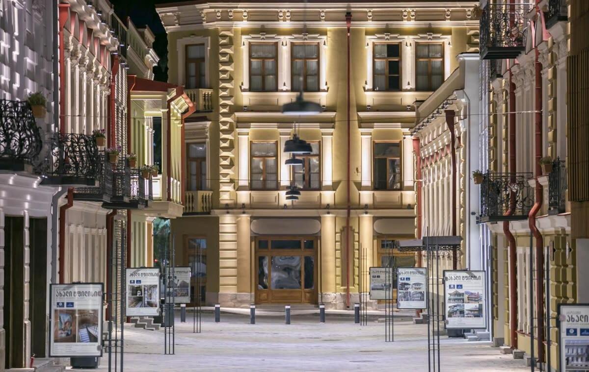 Stylish 2Br Apt In The Heart Of Old Tbilisi Exterior foto