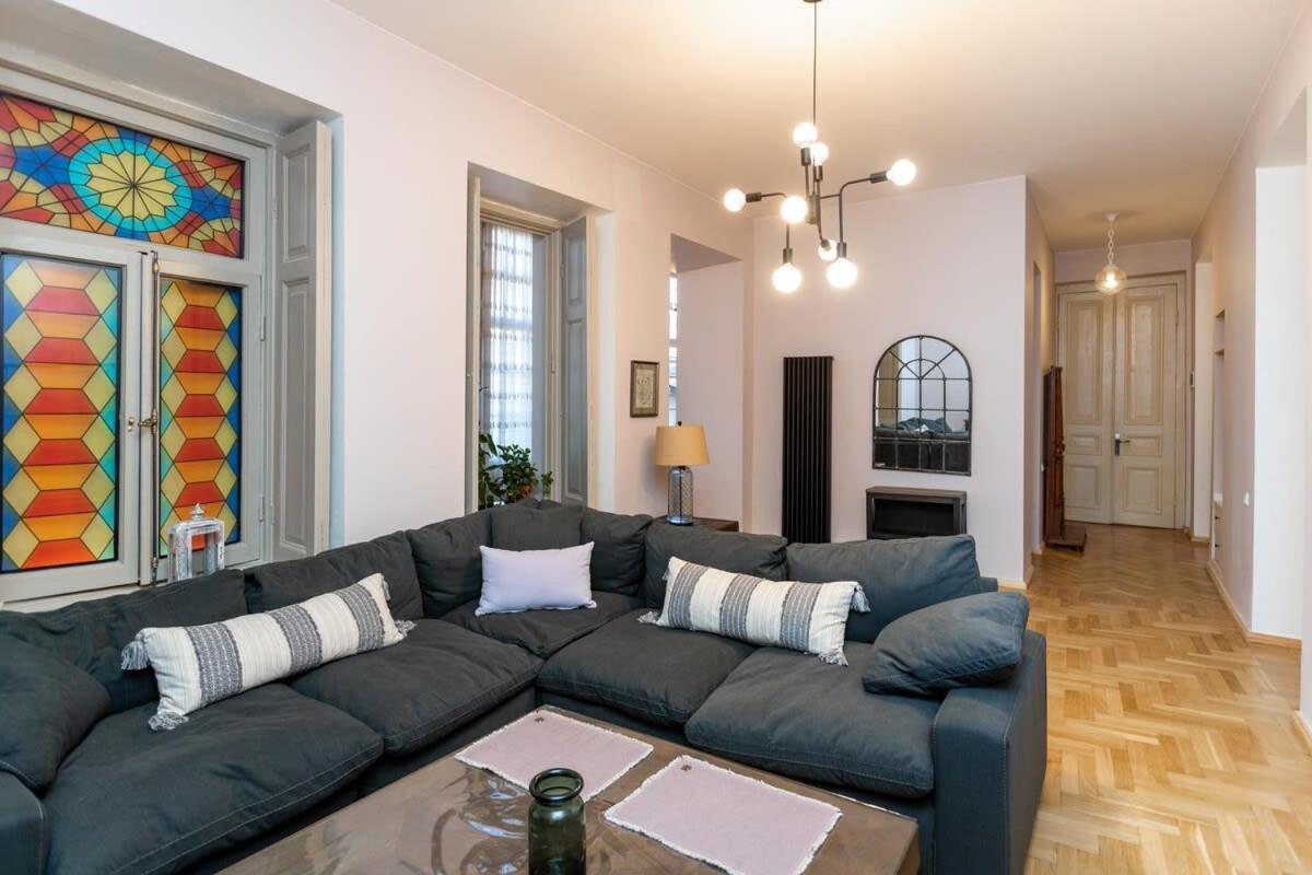 Stylish 2Br Apt In The Heart Of Old Tbilisi Exterior foto